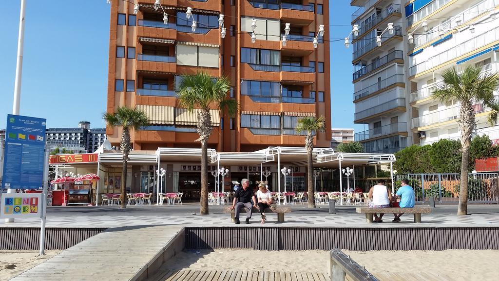 Apartamentos Don Vicente Benidorm Quarto foto