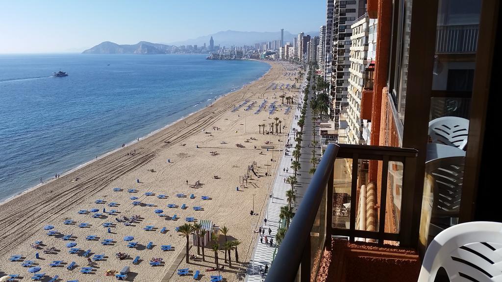 Apartamentos Don Vicente Benidorm Quarto foto